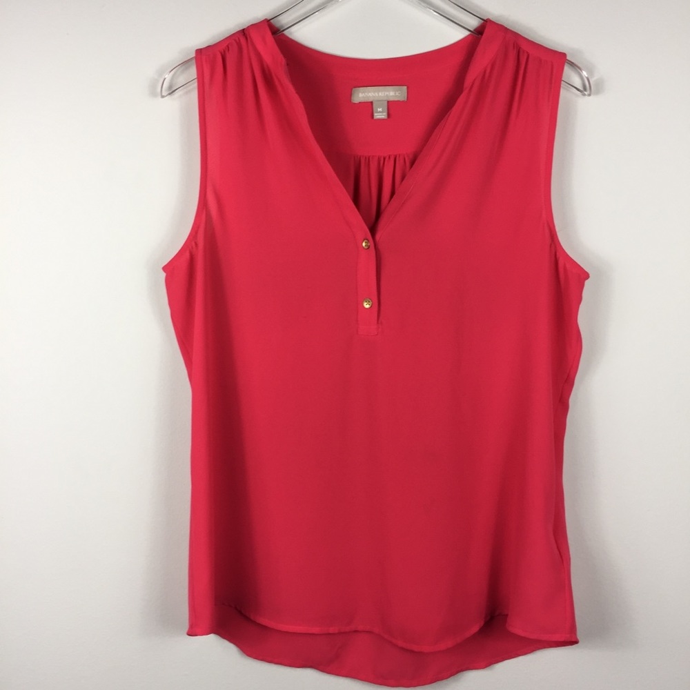 Banana Republic pink tank